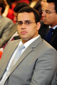 Juiz Sílvio Valois, do TJPI.