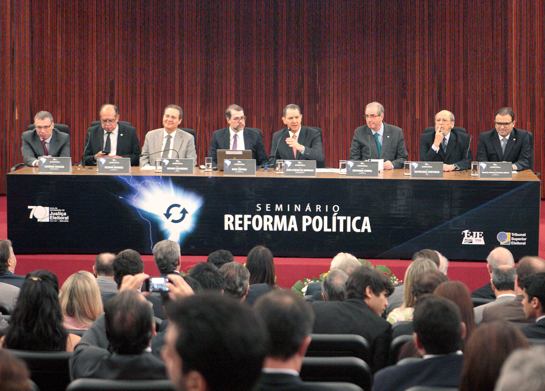 Escola Judiciária Eleitoral do TSE realiza debate sobre reforma política