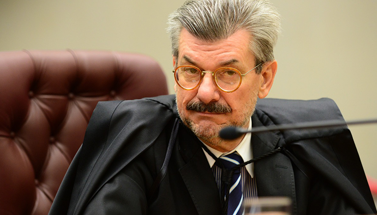 Ministro_Marco_Buzzi