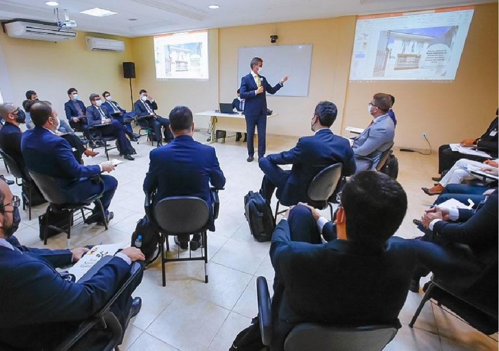 1282931-Registro-da-primeira-aula–em-agosto–do-Curso-de-Formacao-Inicial