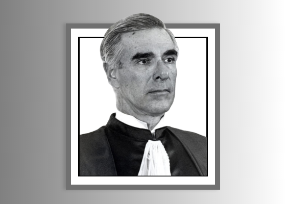 Em homenagem ao ex-Ministro Carlos Thibau