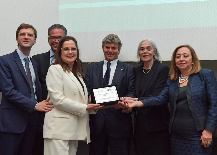 Homenagem Sanseverino