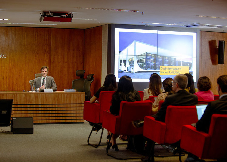 Formacao Inicial palestra STF