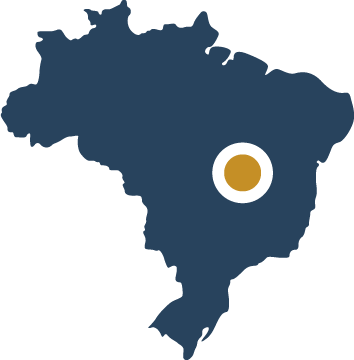 Mapa do Brasil em azul escuro com um círculo dourado em Brasília